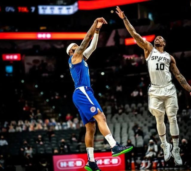 世界杯官方软件下载中心-3连胜状态明显复苏 快艇队还会在截止日前交易吗？